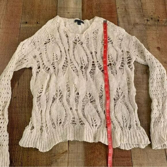 American eagle womens white open weave knit crewneck pullover sweater -s - Picture 3 of 8